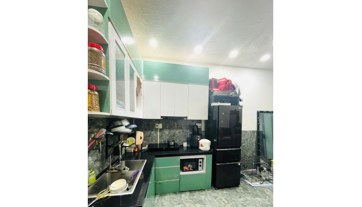 Nhà C4 Bình Trưng Tây- 42m2- 2 PN, không QH chỉ 3.5 tỷ
